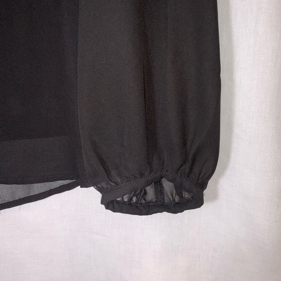 Premise Studio Sheer Women’s Top - Picture 4 of 11